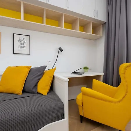 Targowa Bright Close To Pge By Renters