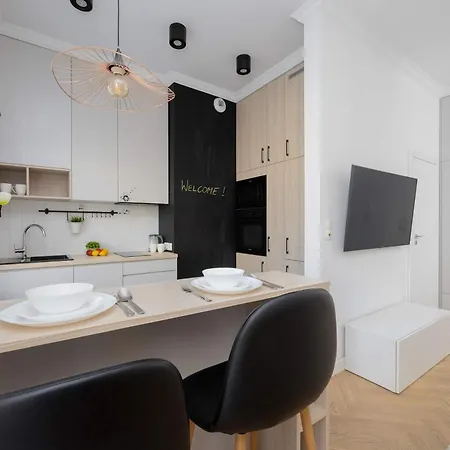 Targowa Bright Close To Pge By Renters * Varsó